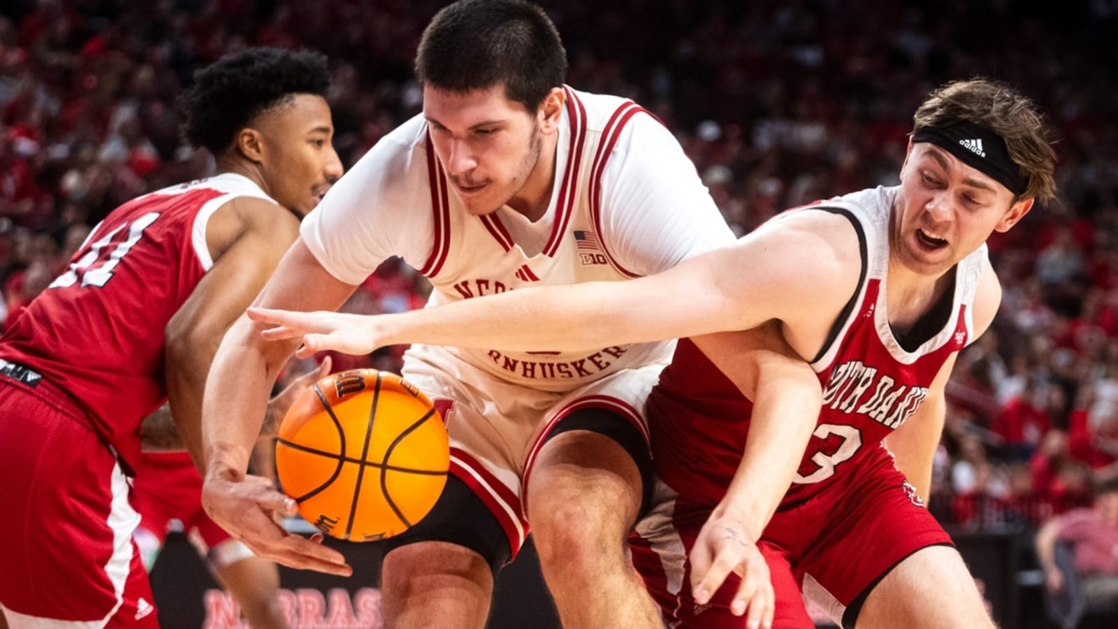 Connor Essegian scores 29 as Nebraska rolls past South Dakota