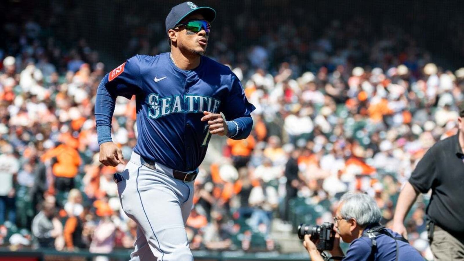 Jorge Polanco, Mariners bid to subdue Astros again