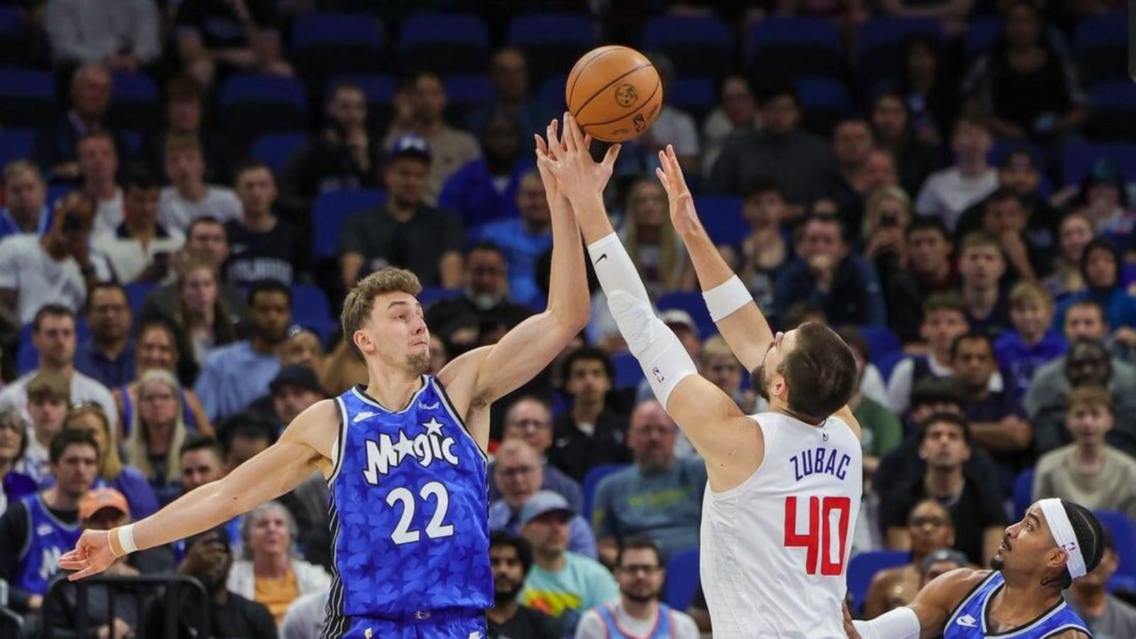 James Harden&#39;s late defense lifts Clippers past Magic