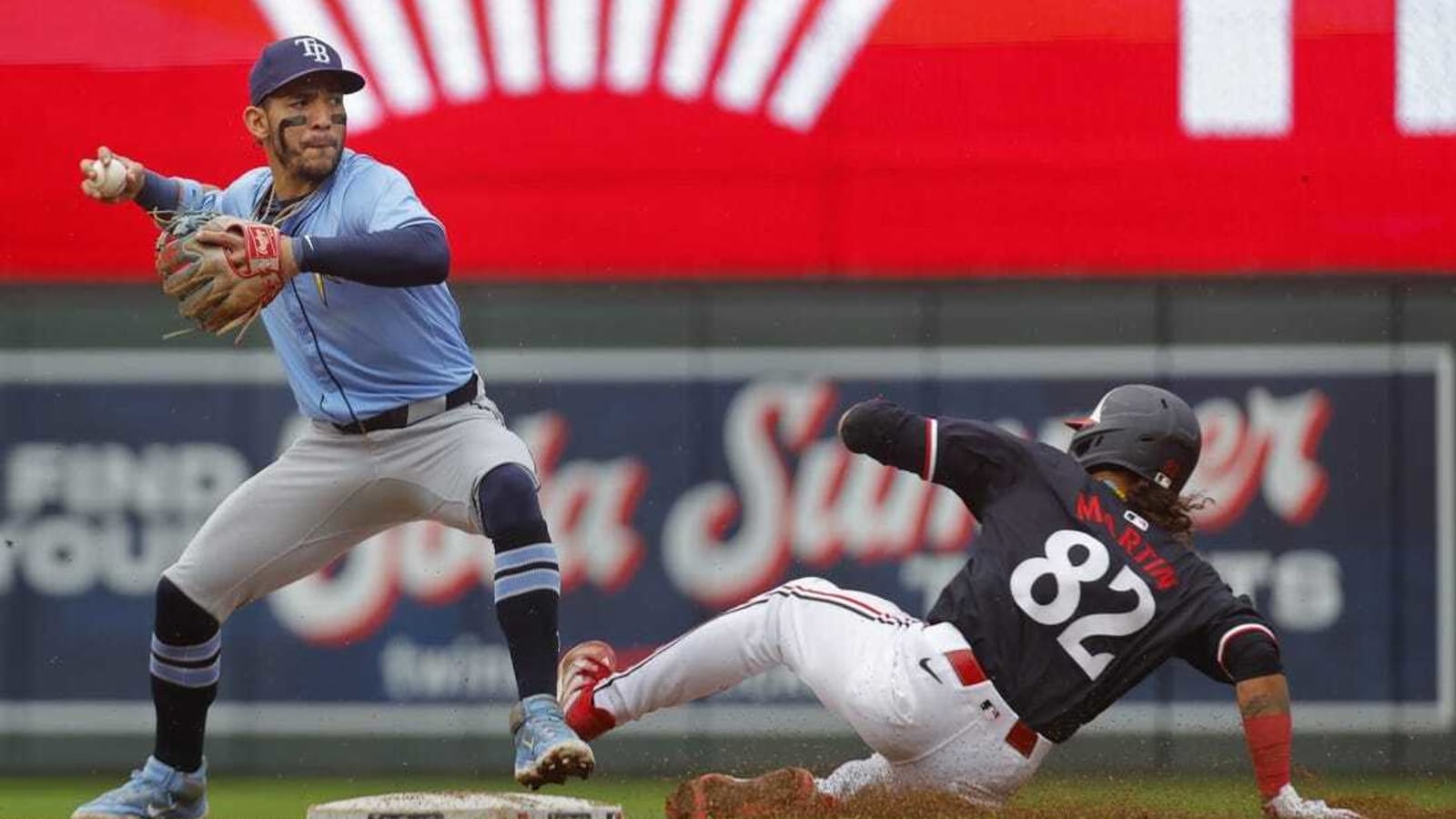 Jonny DeLuca, Rays stave off Twins in 10 innings