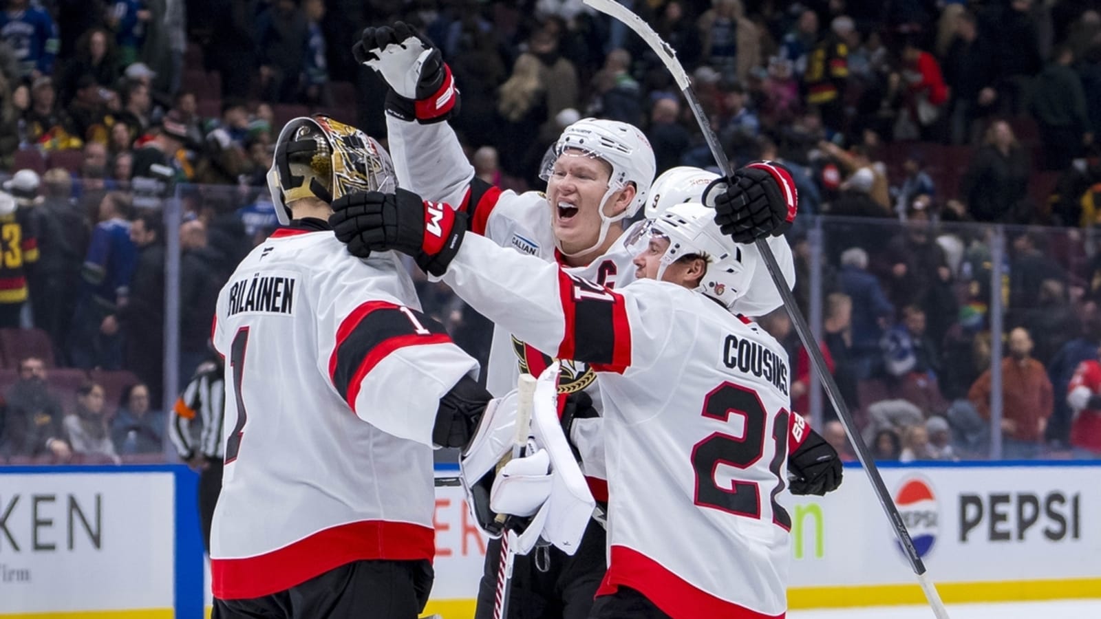 Streaking Senators look to slide by Oilers