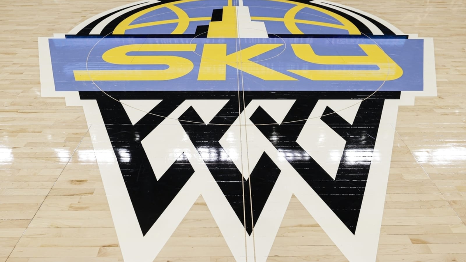 Sky&#39;s Angel Reese sets rookie mark, but Mercury prevail