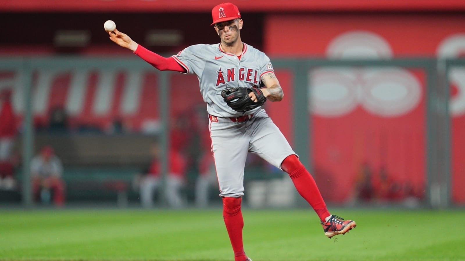 Zach Neto making impression as Angels host M&#39;s