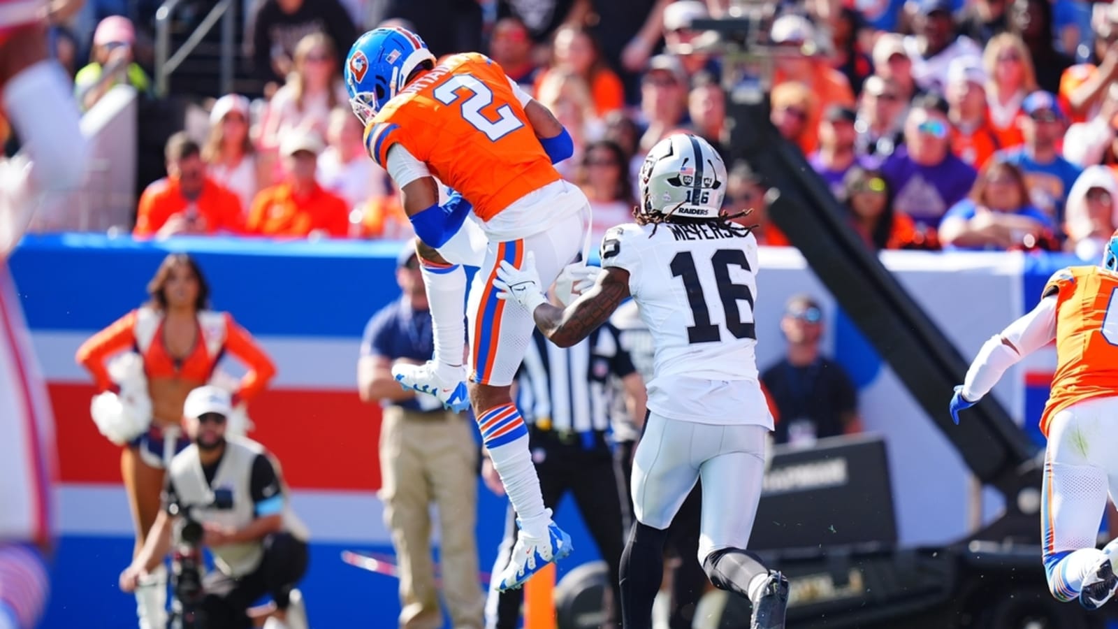 Patrick Surtain II, Broncos&#39; defense stymie Raiders