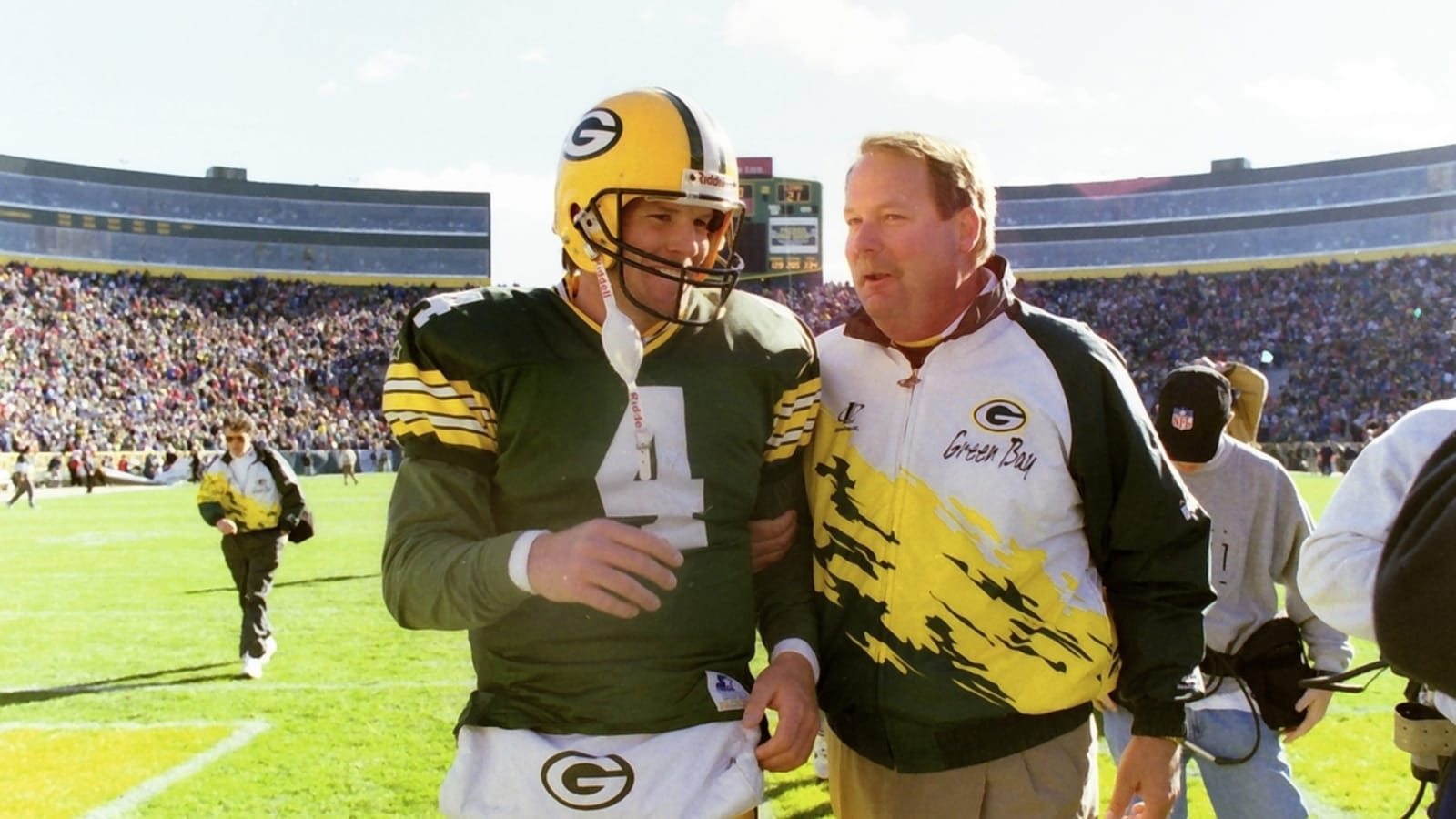 Mike Holmgren among Hall of Fame finalists