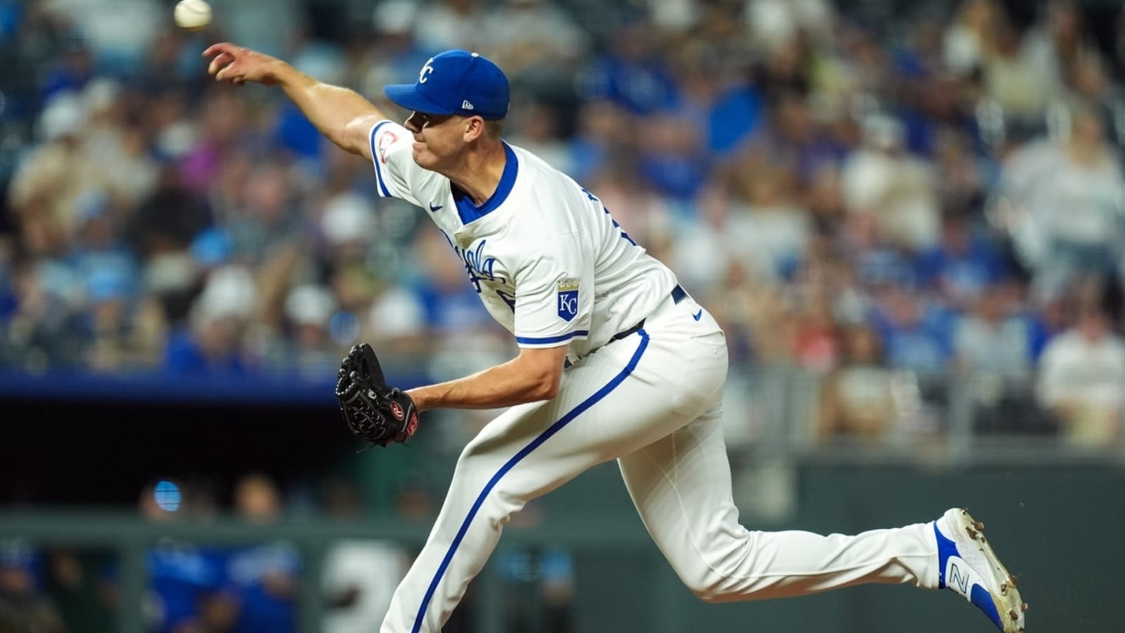 Royals, desperate for bullpen turnaround, host Red Sox