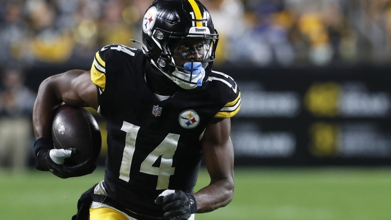 Report: Steelers&#39; George Pickens facing fine for eye black expletive