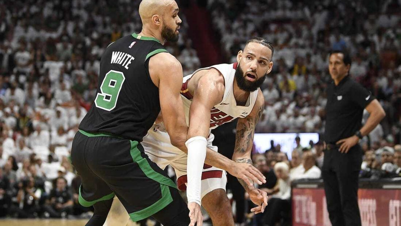 Report: F Caleb Martin, 76ers agree to 4-year deal
