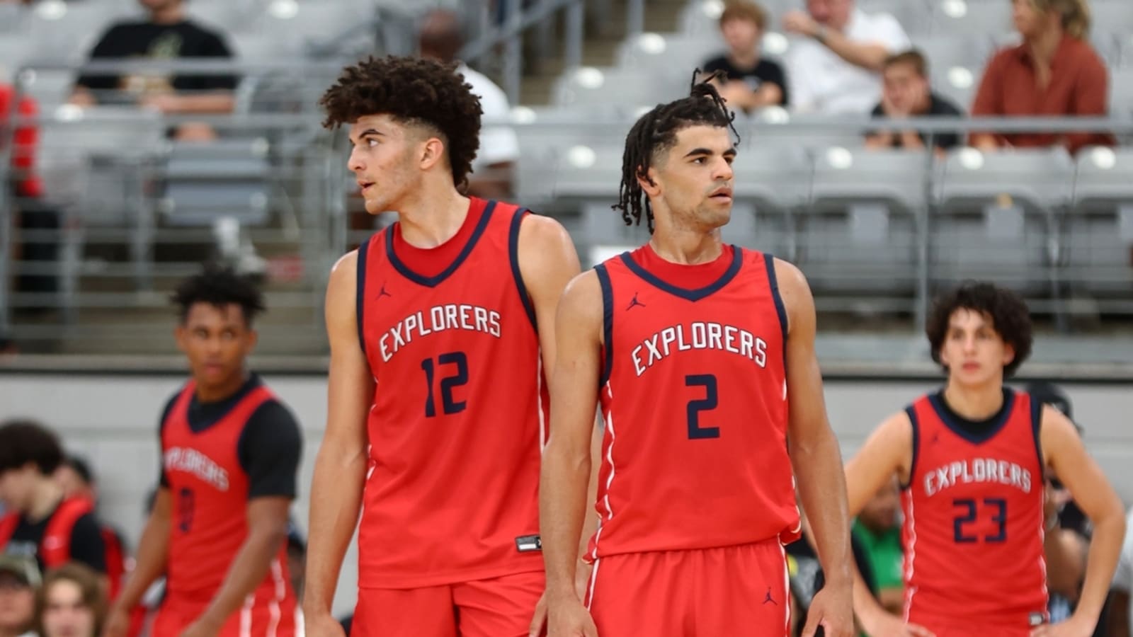 Boozer twins, 5-star recruits, headed to Duke