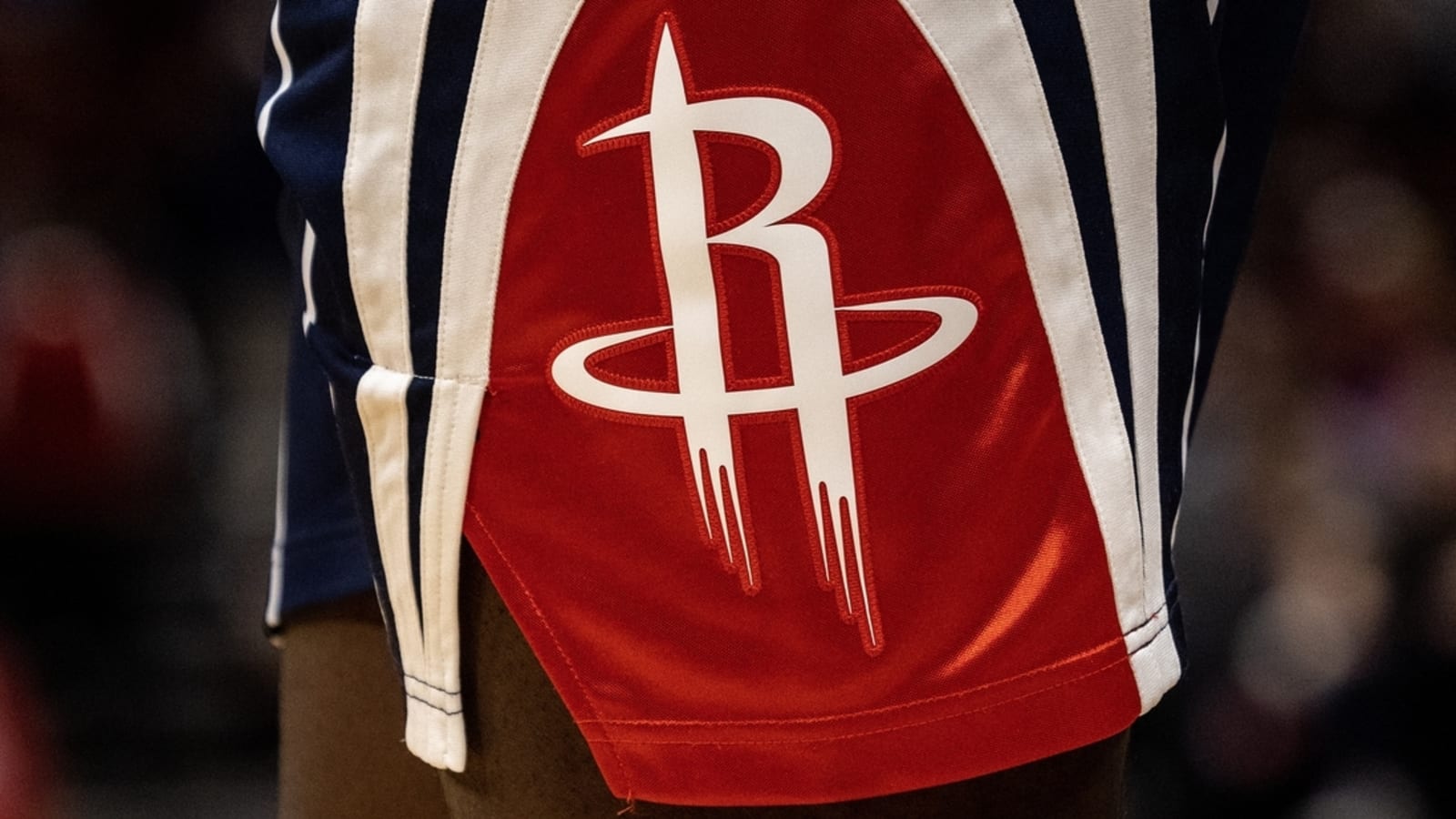 Longtime Rockets coach, GM Carroll Dawson dies