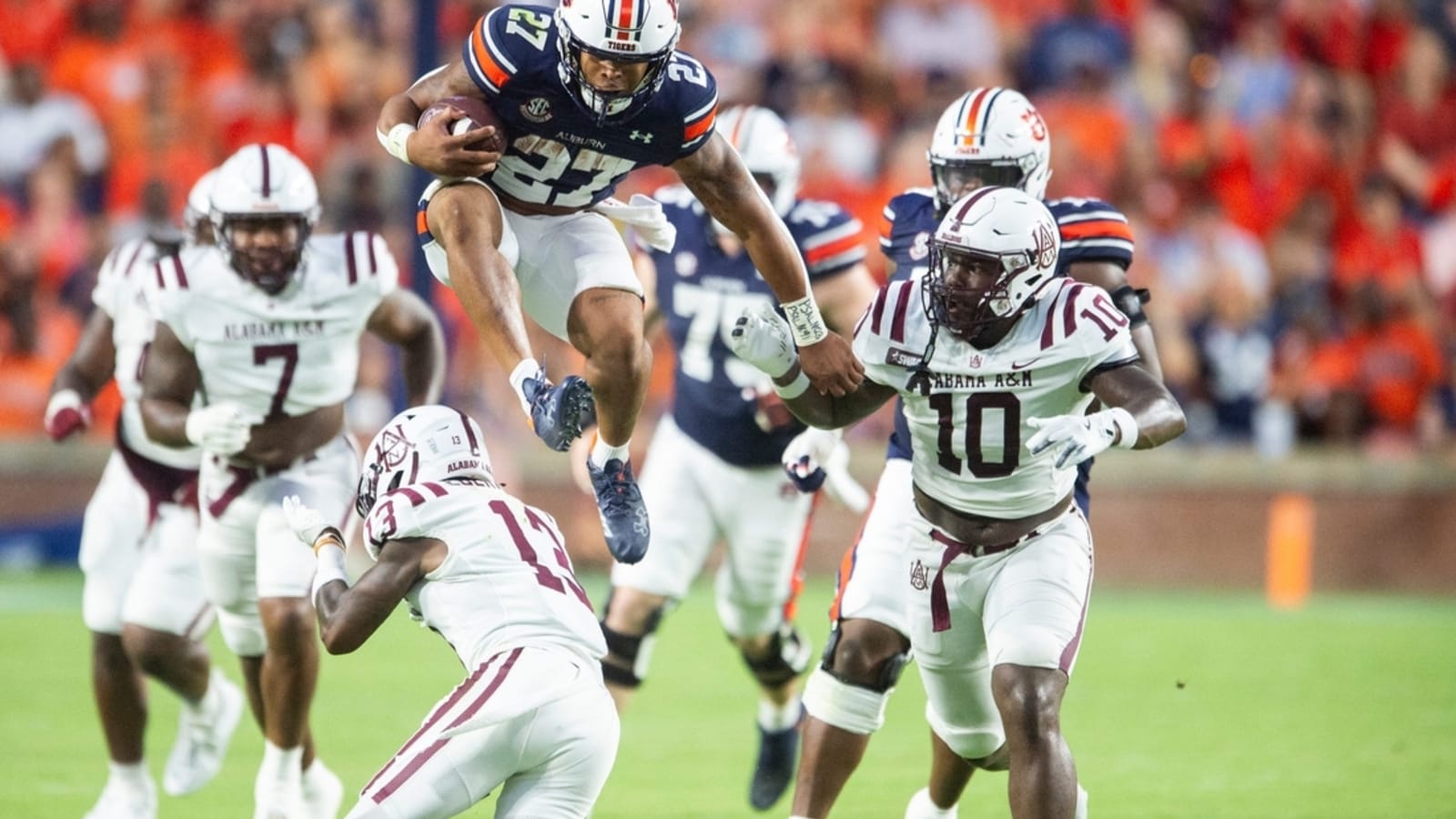 Auburn hangs 52 on Alabama A&M in first half en route to lopsided victory