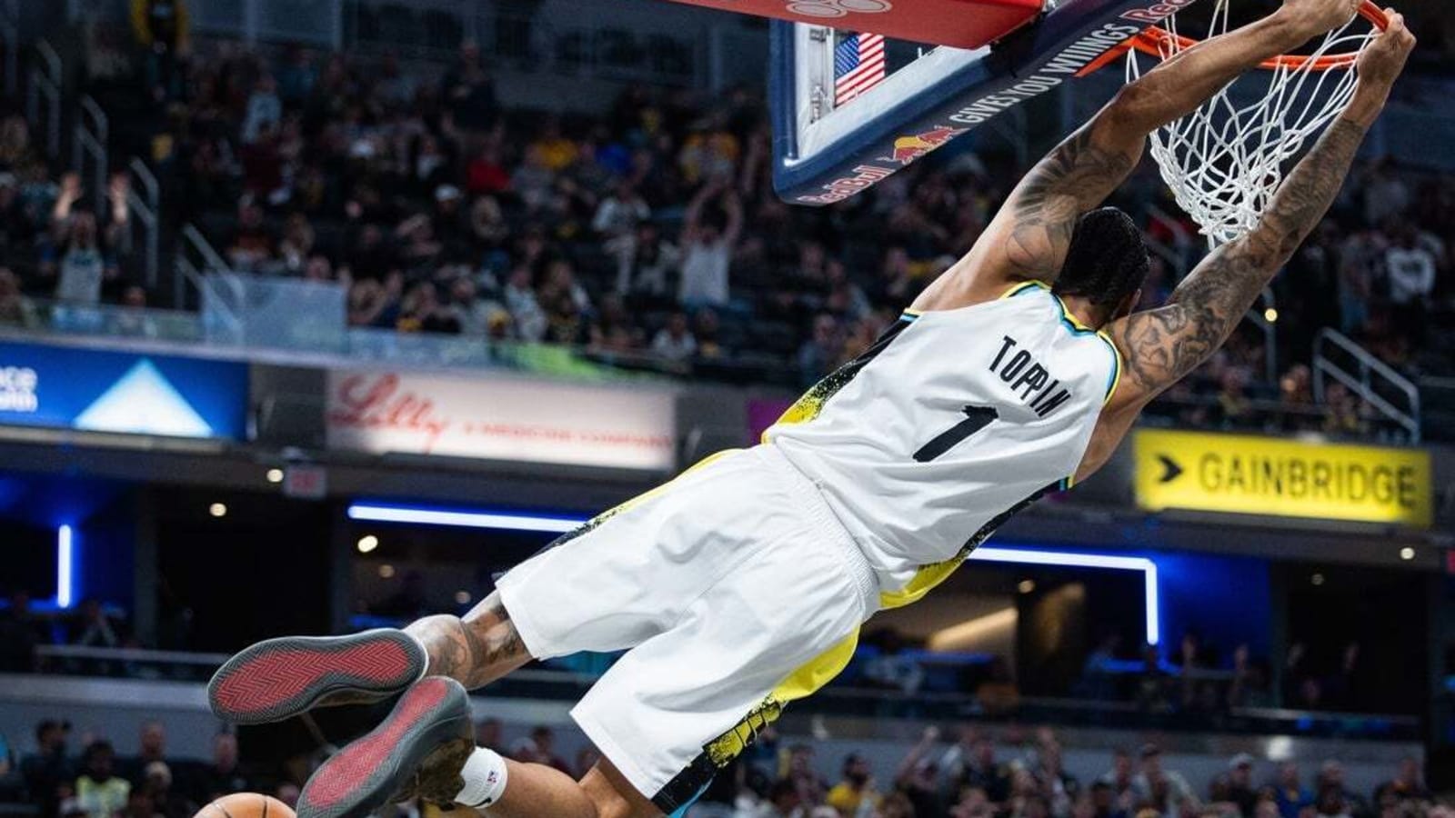 Pacers, closing in on top-four seed in East, greet lowly Wizards