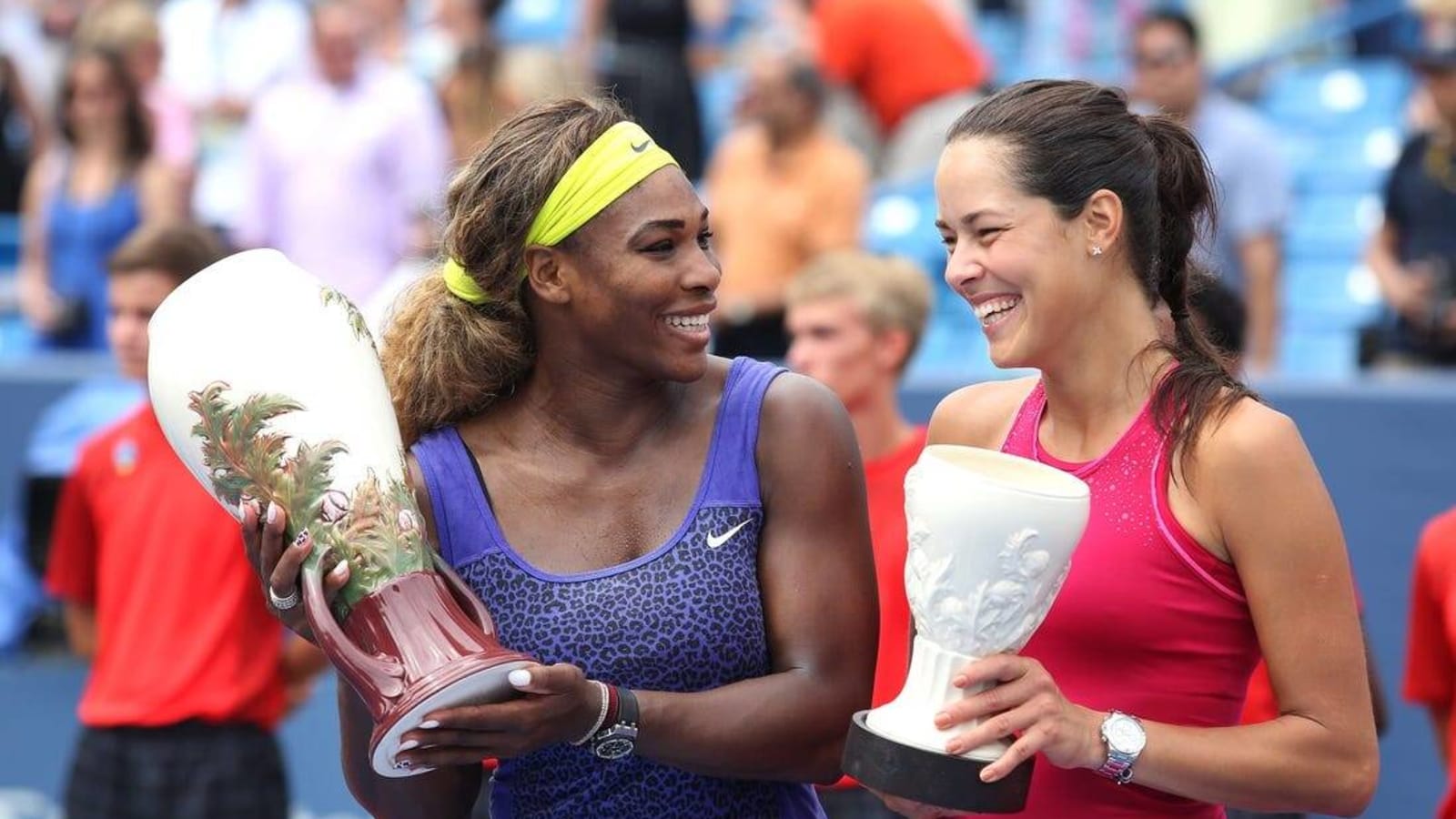 Serena Williams &#39;ready to hit some balls again&#39;