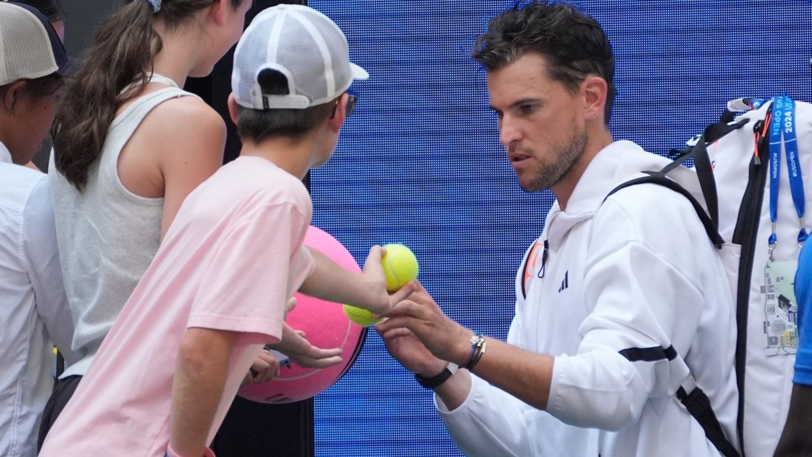 Dominic Thiem serenaded in Vienna after farewell match