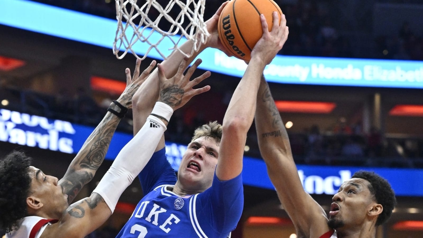 No. 9 Duke rallies from 14 down to beat Louisville