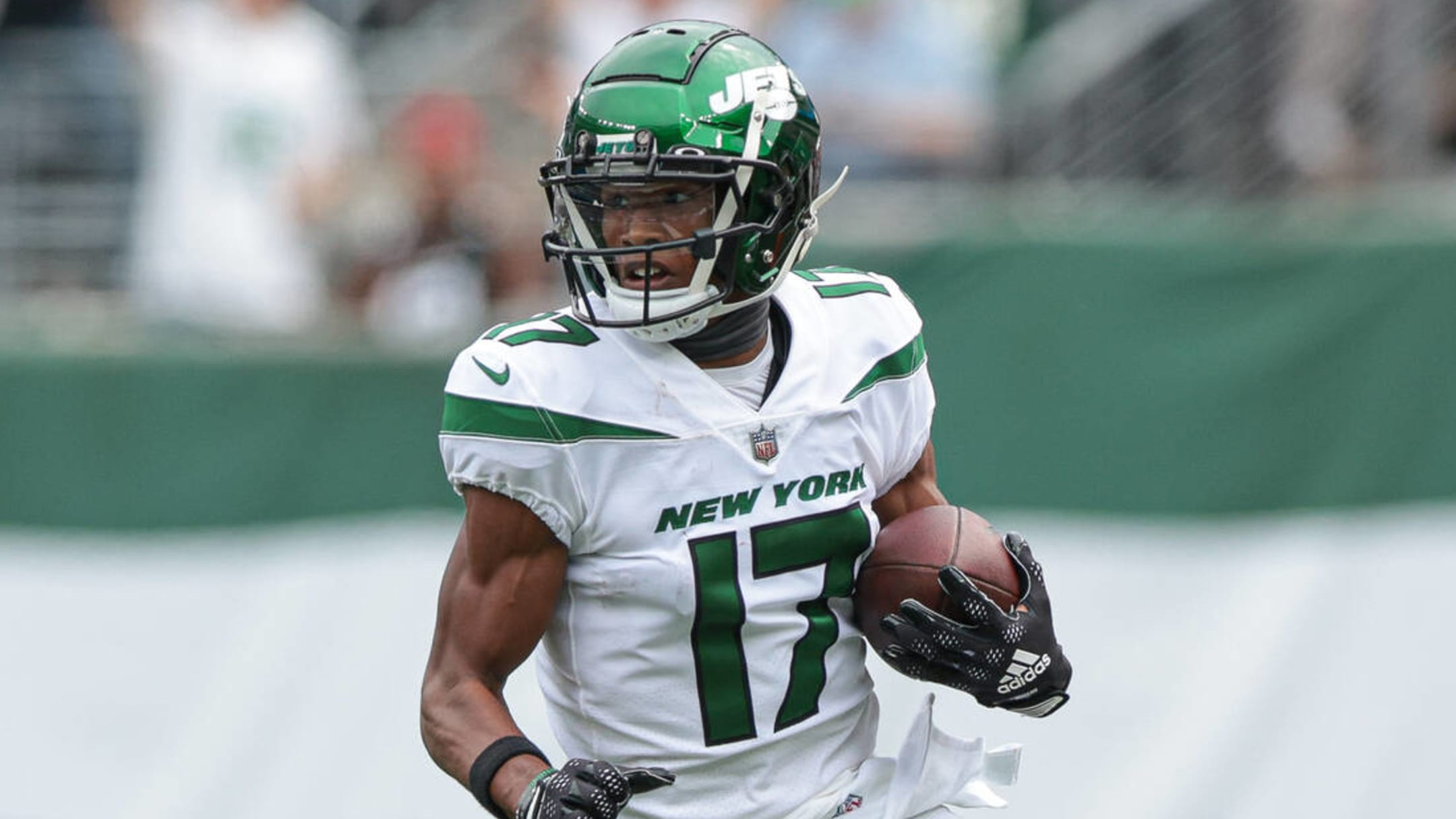 Jets' Rookie WR Garrett Wilson: 'I Want to Be Great'