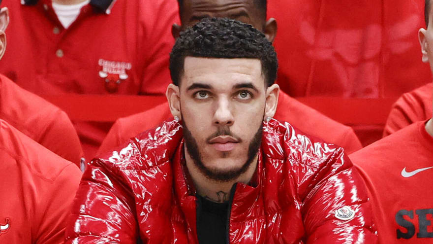 Lonzo Ball shares eye-opening details about his knee injury
