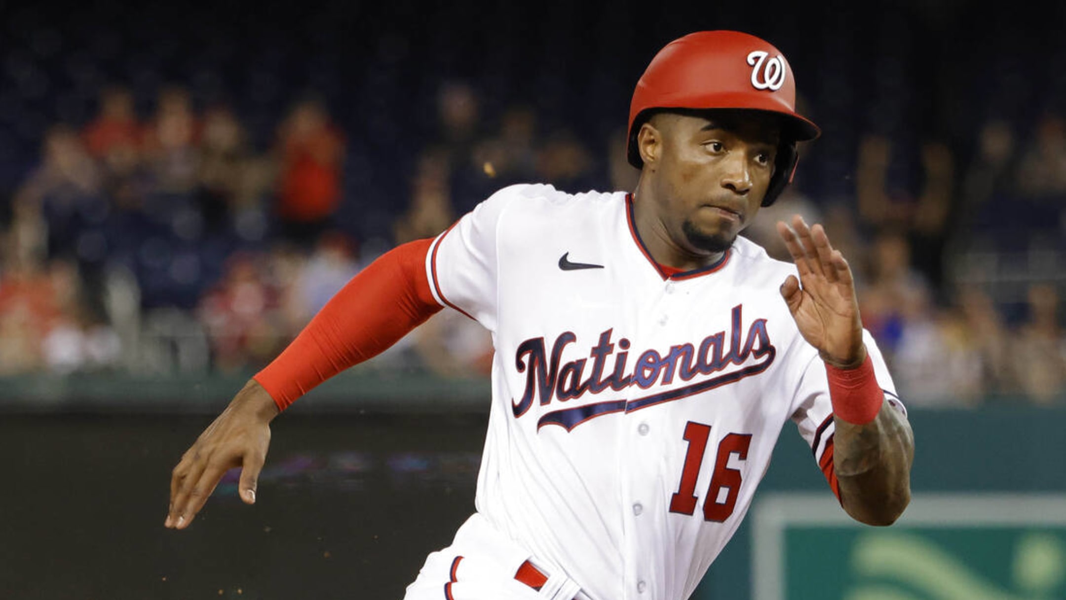 Washington Nationals: Why Victor Robles is key to future