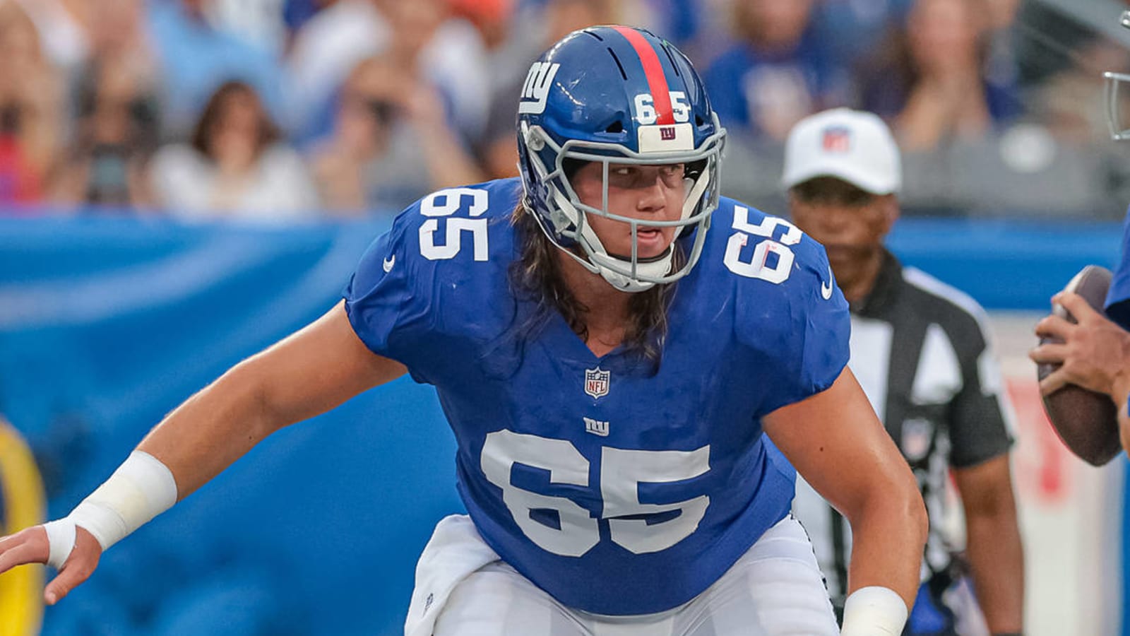 Giants OL Nick Gates suffers lower leg fracture