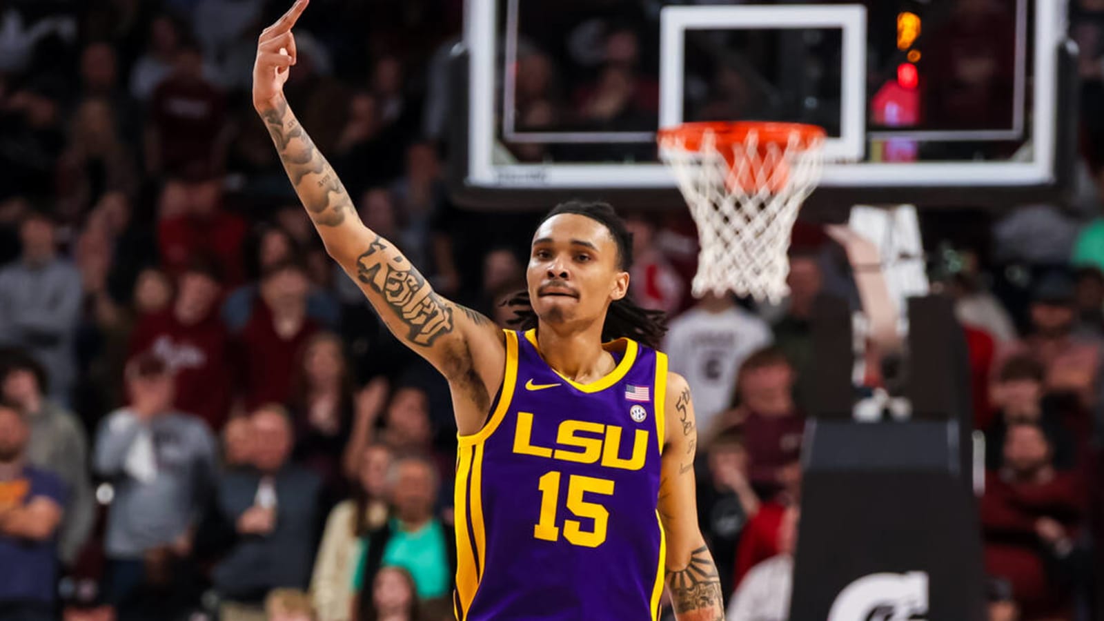 LSU stuns No. 17 Kentucky on buzzer-beater