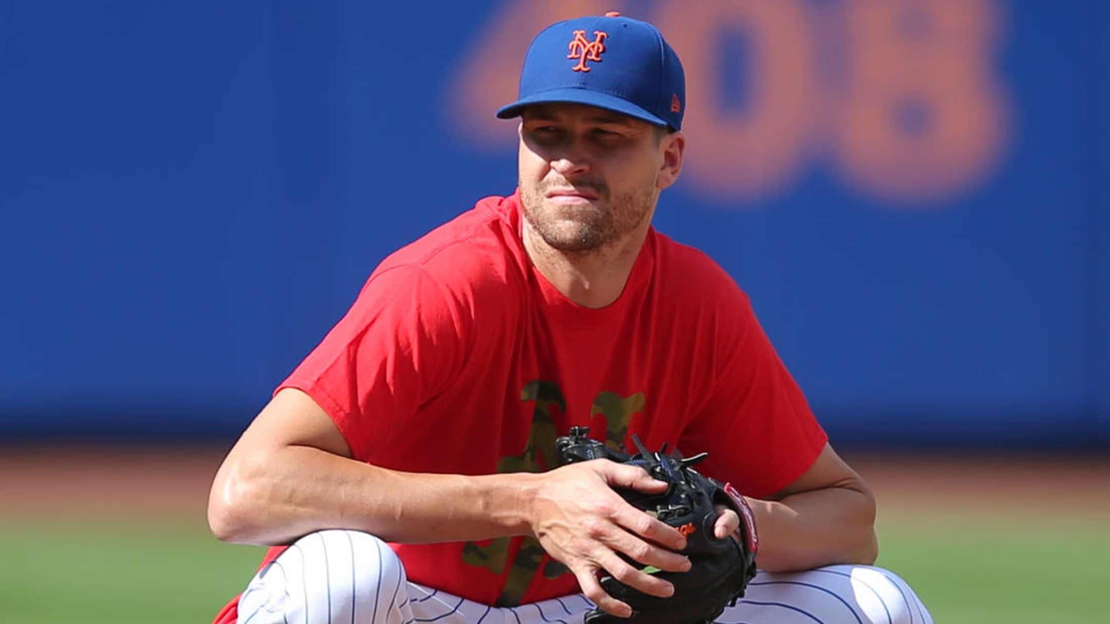 Mets Shift Jacob deGrom to 60-Day IL, Sign Pitcher Off Waivers - Sports  Illustrated