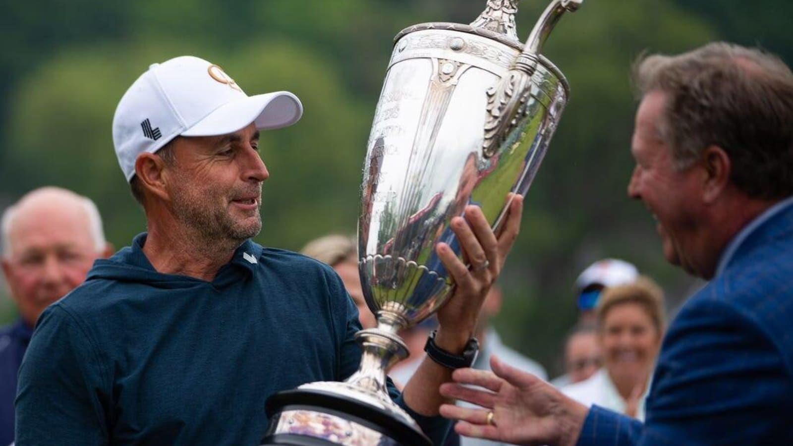 LIV’s Richard Bland shoots 63 to win Senior PGA Championship