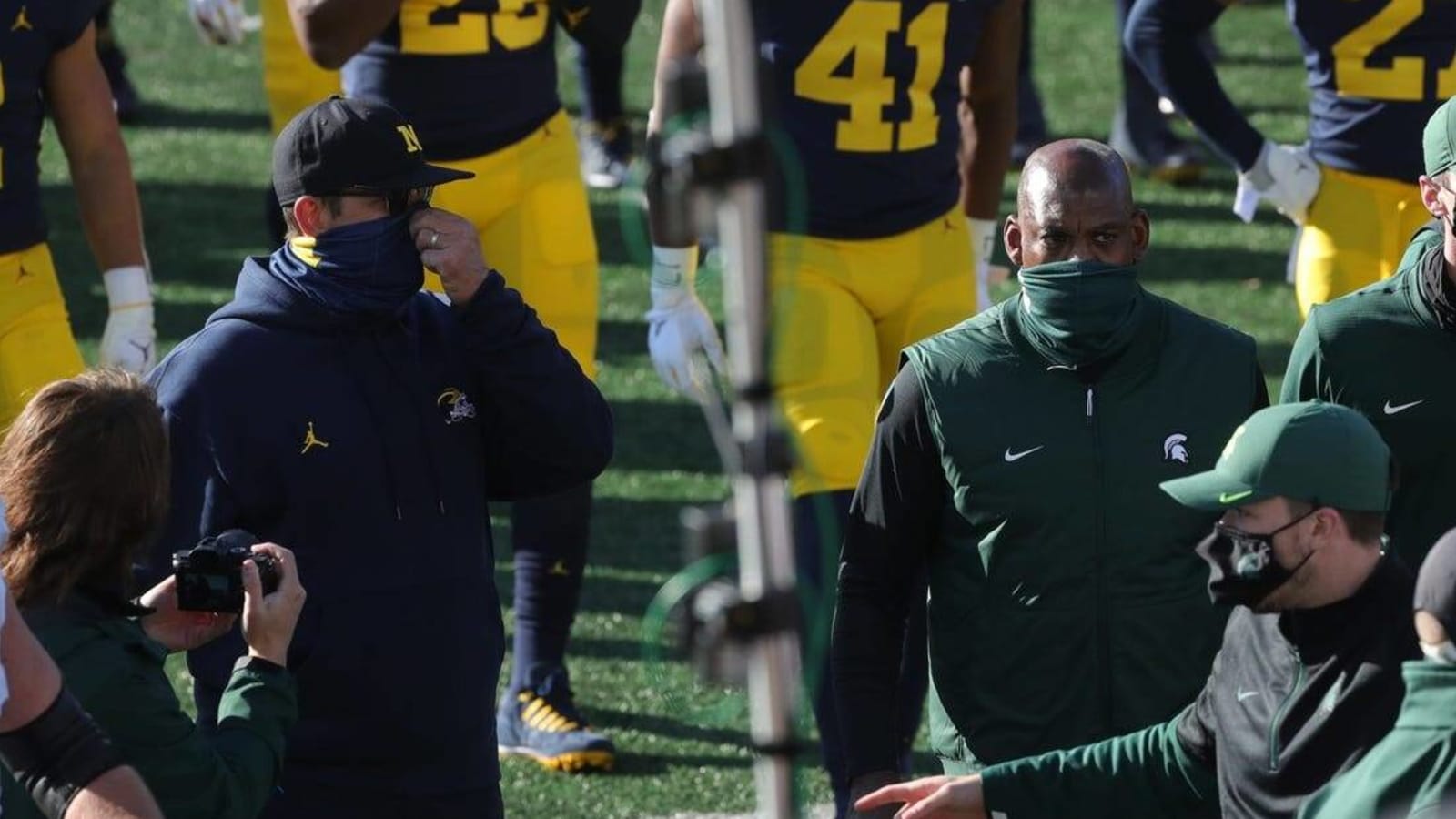 No. 4 Michigan vs. Michigan State prediction, pick, odds: Everything's on the line