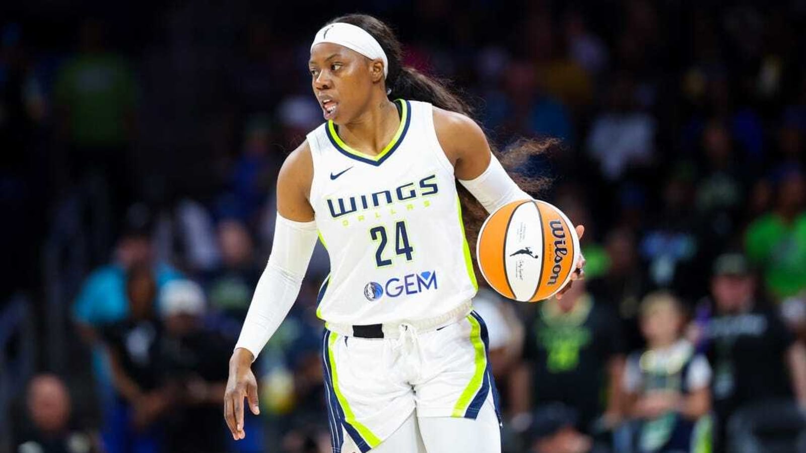 Wings, Sparks clash in battle of WNBA cellar dwellers
