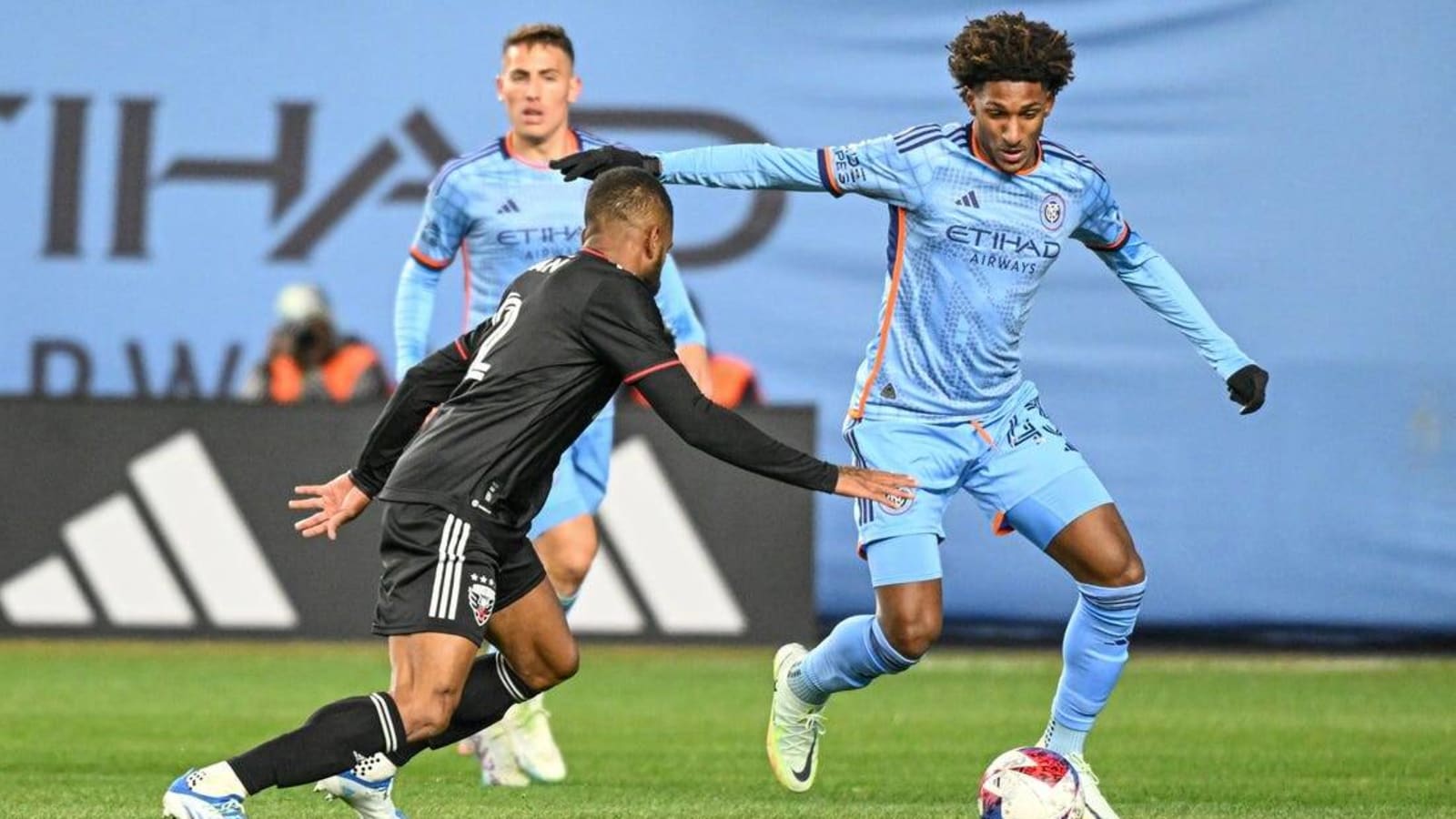 D.C. United hold off New York City FC