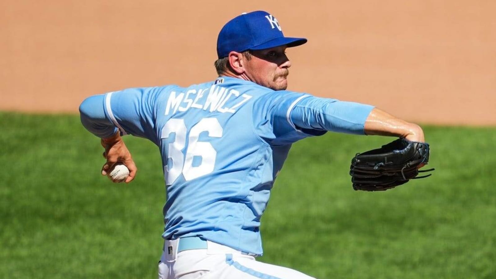 Cardinals acquire LHP Anthony Misiewicz from Royals