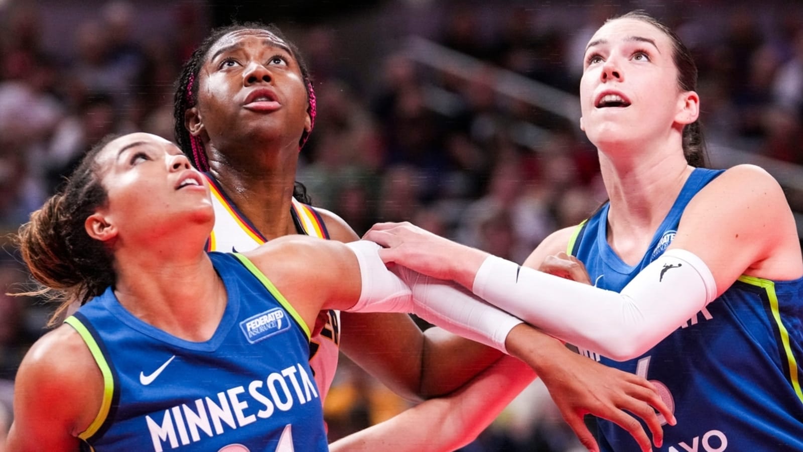 Lynx looking to finish strong against fizzling Sparks