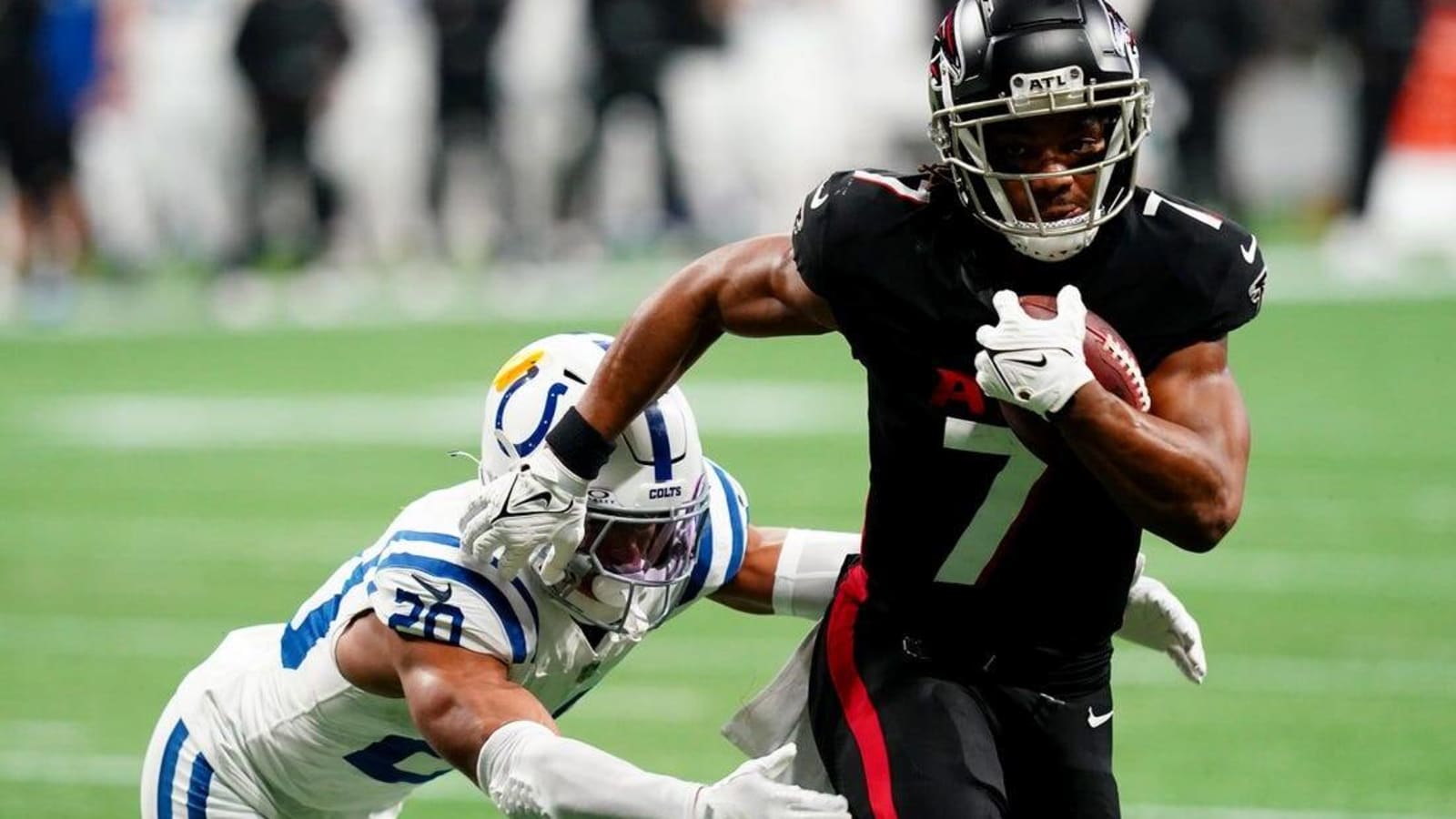 Falcons buoy playoff hopes by racing past Colts