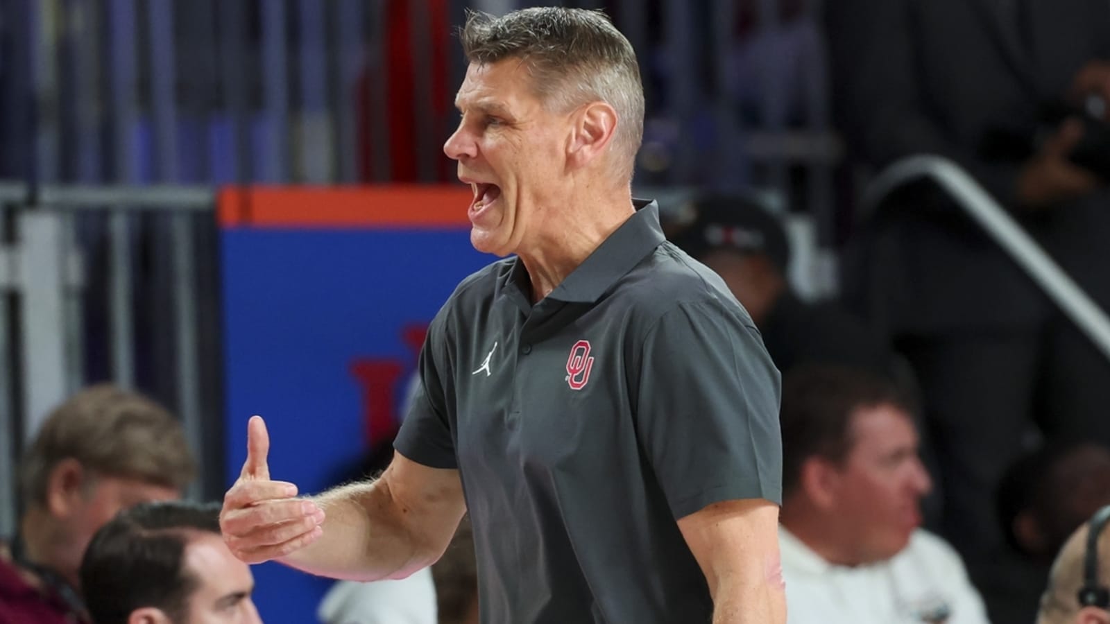 No. 21 Oklahoma coasts past Georgia Tech in SEC/ACC Challenge