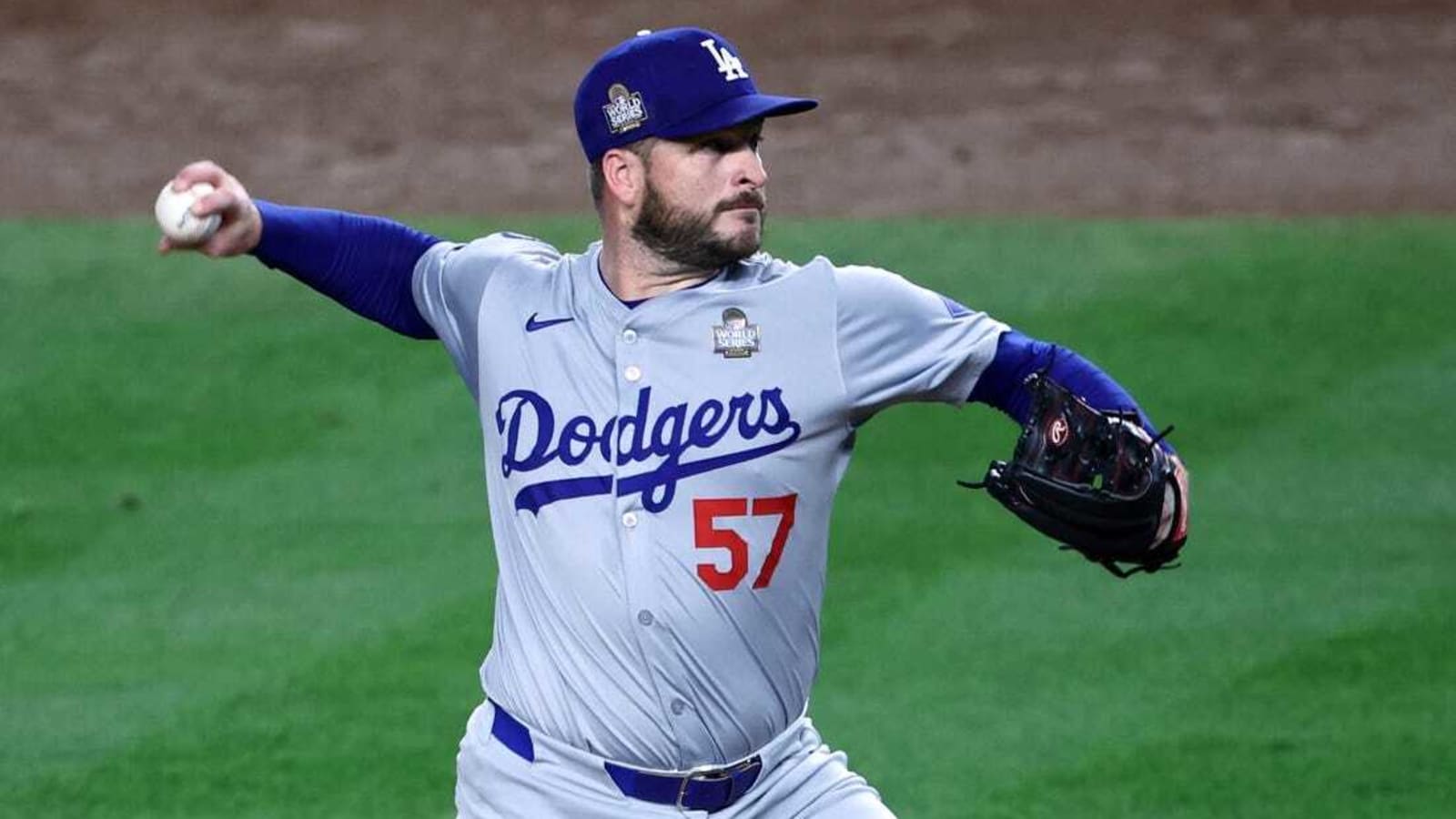 Cubs acquire RHP Ryan Brasier from Dodgers