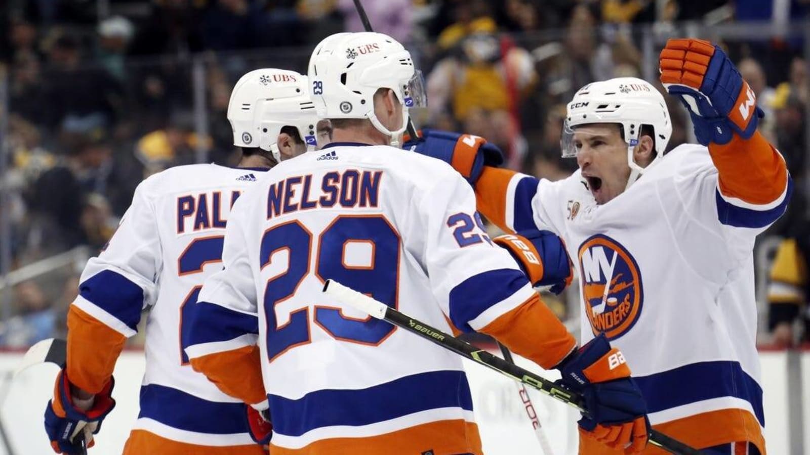 Wild, Islanders look to control their own playoff destiny