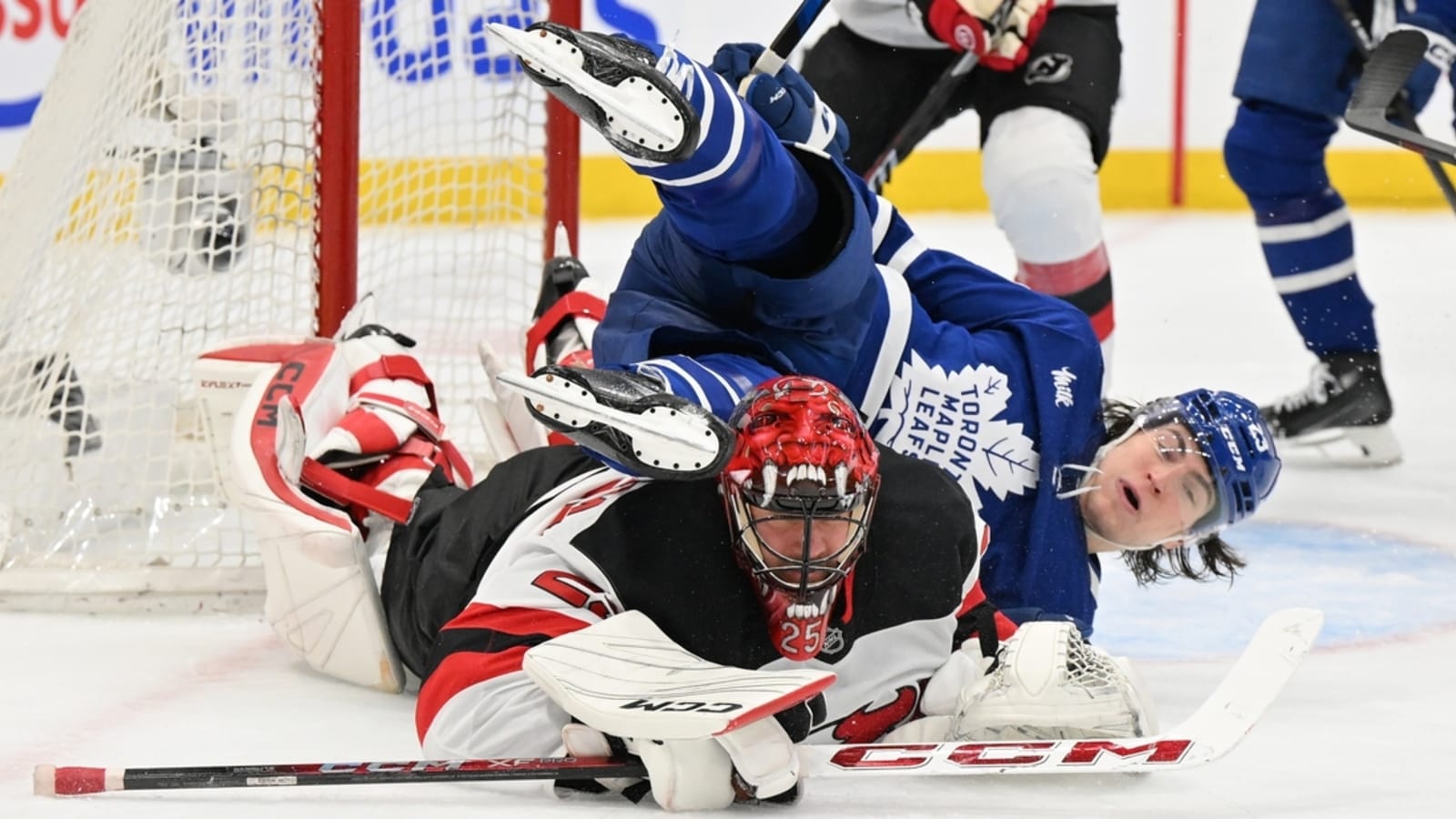 William Nylander lifts Maple Leafs past Devils in OT