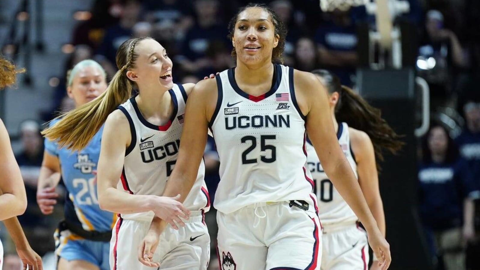 Paige Bueckers stuffs stat sheet as No. 9 UConn drills Marquette