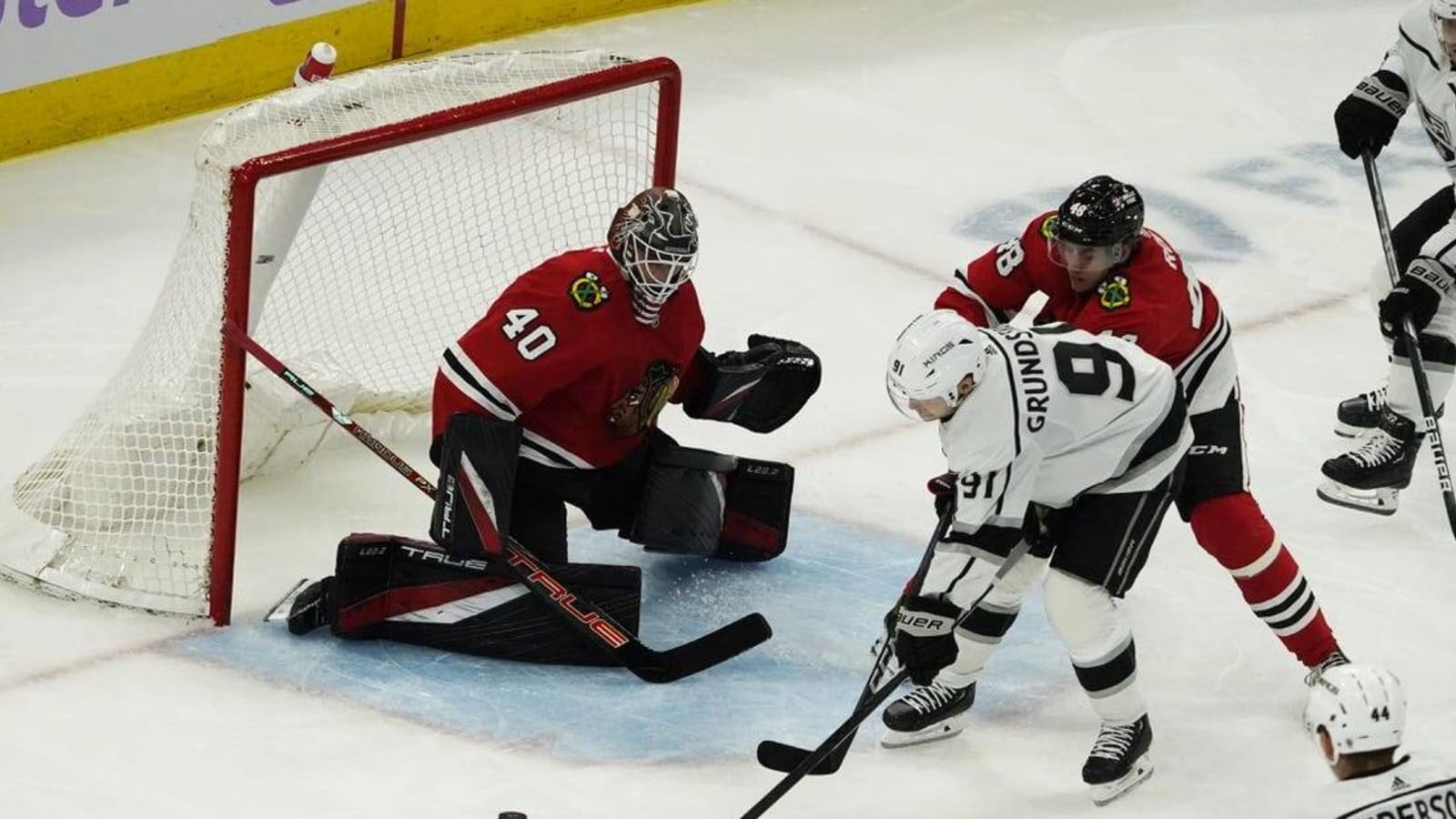 Blackhawks meet Kings in search of another jumpstart