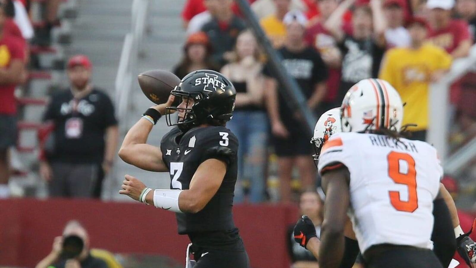 QB Rocco Becht helps Iowa State stave off Oklahoma State