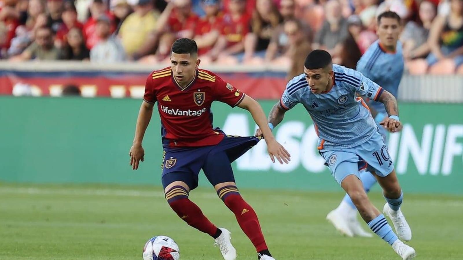 NYCFC&#39;s Luis Barraza keeps RSL scoreless in draw