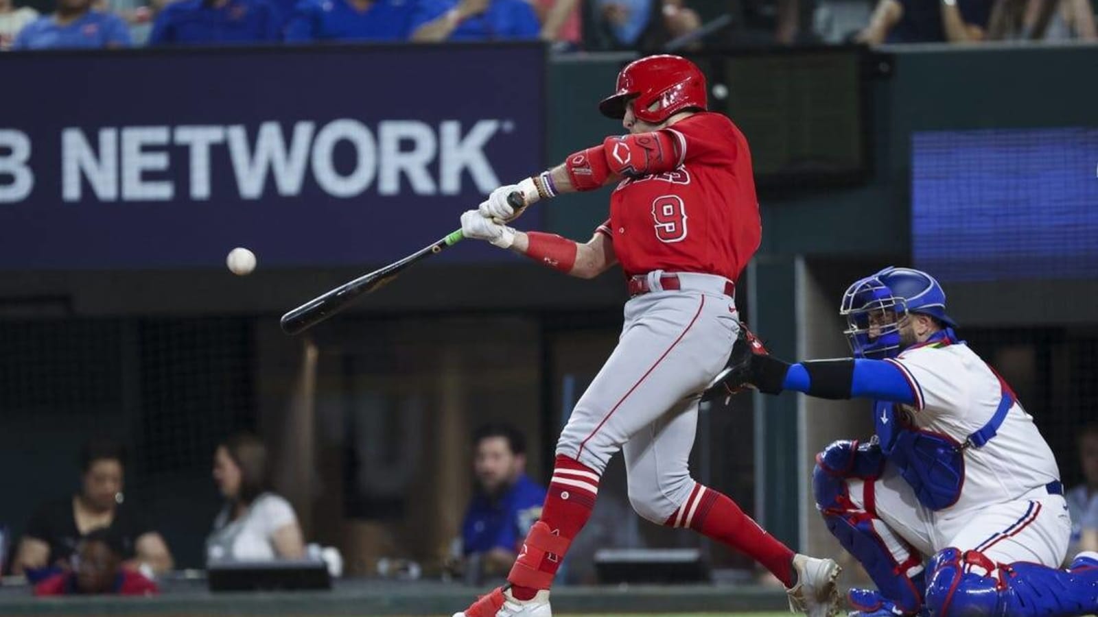 Angels place rookie SS Zach Neto (oblique) on IL