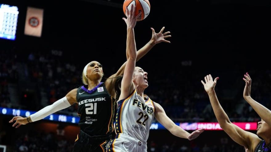 Caitlin Clark scores 20 in WNBA debut as Fever lose to Sun