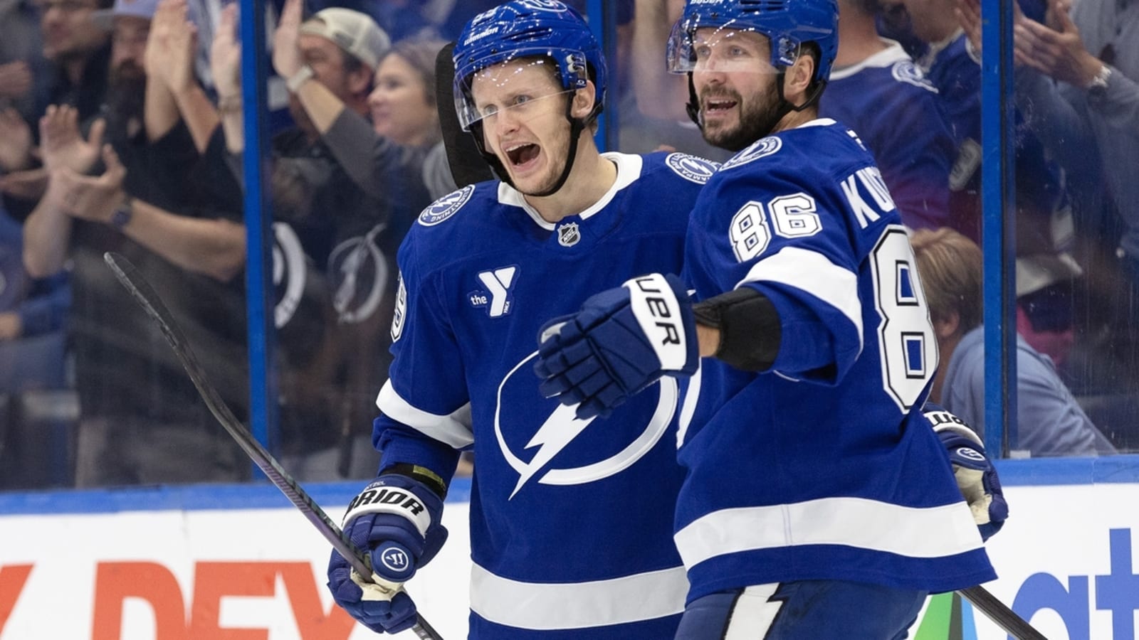 Unbeaten Lightning open road trip against Senators