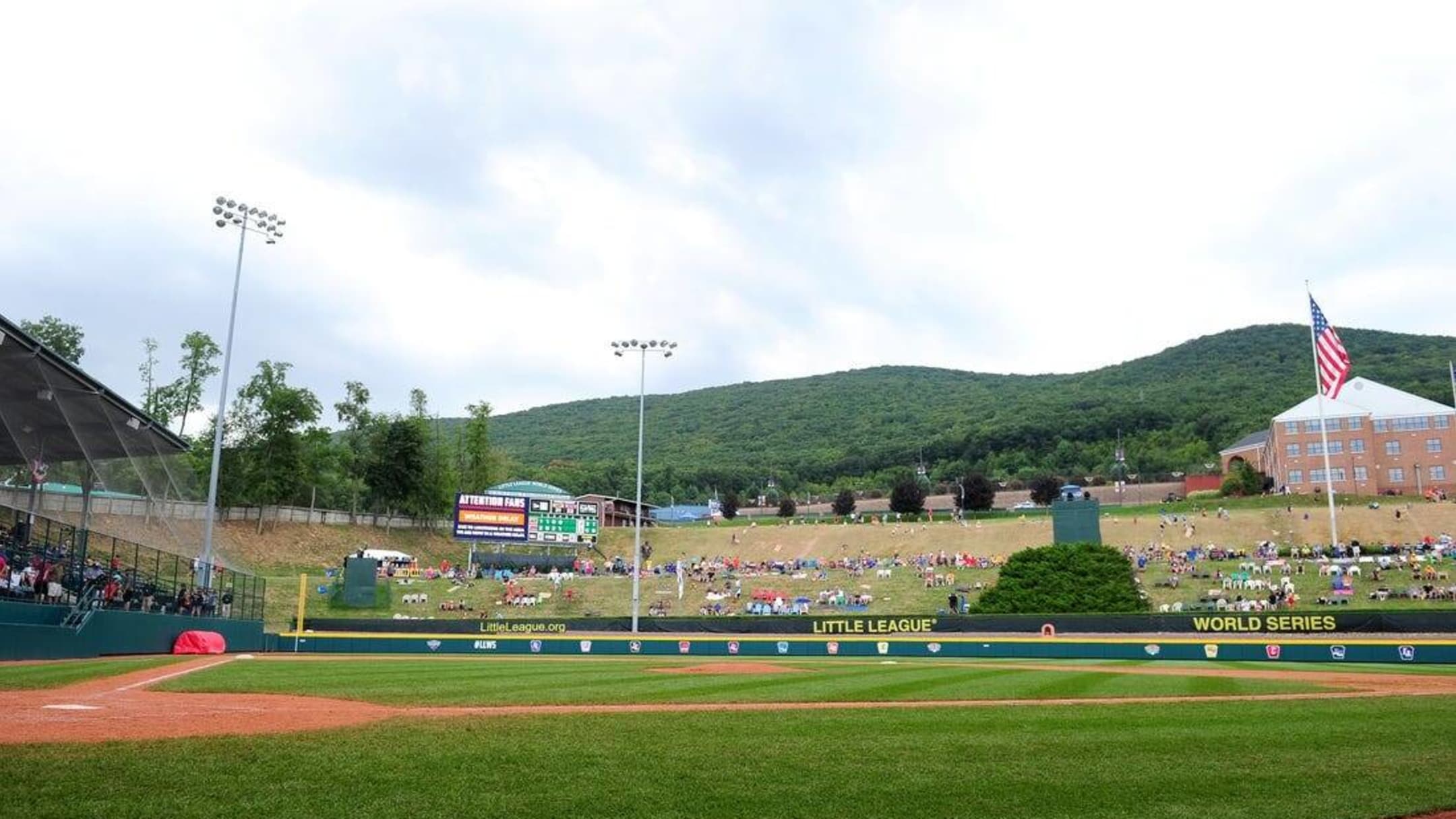 Nationals to play Phillies in 2023 MLB Little League Classic