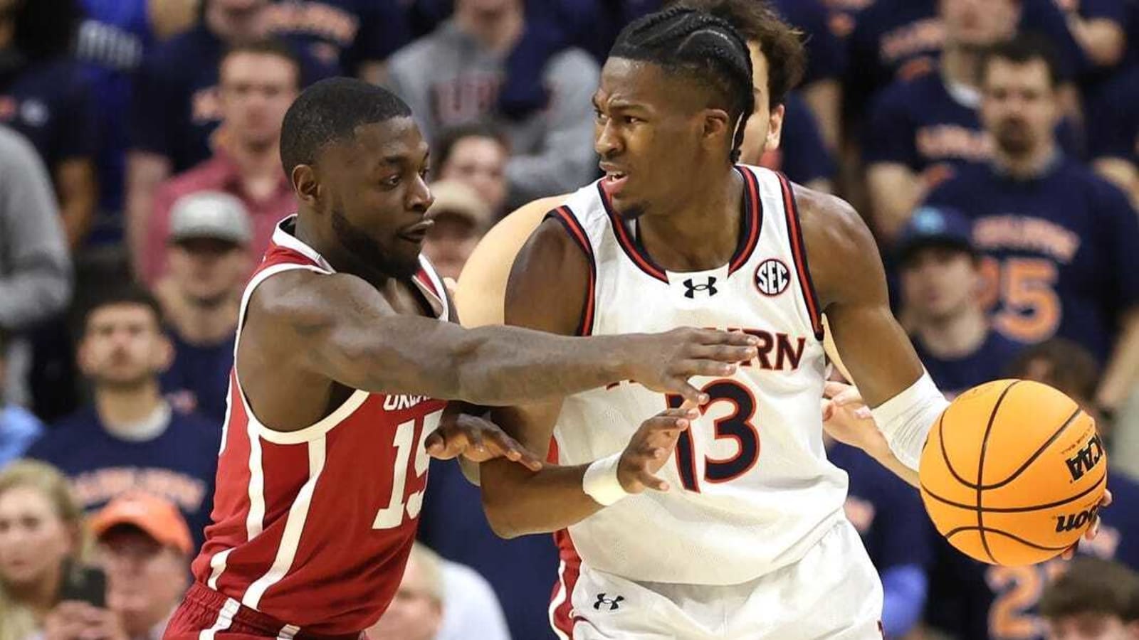 No. 1 Auburn overwhelms Oklahoma