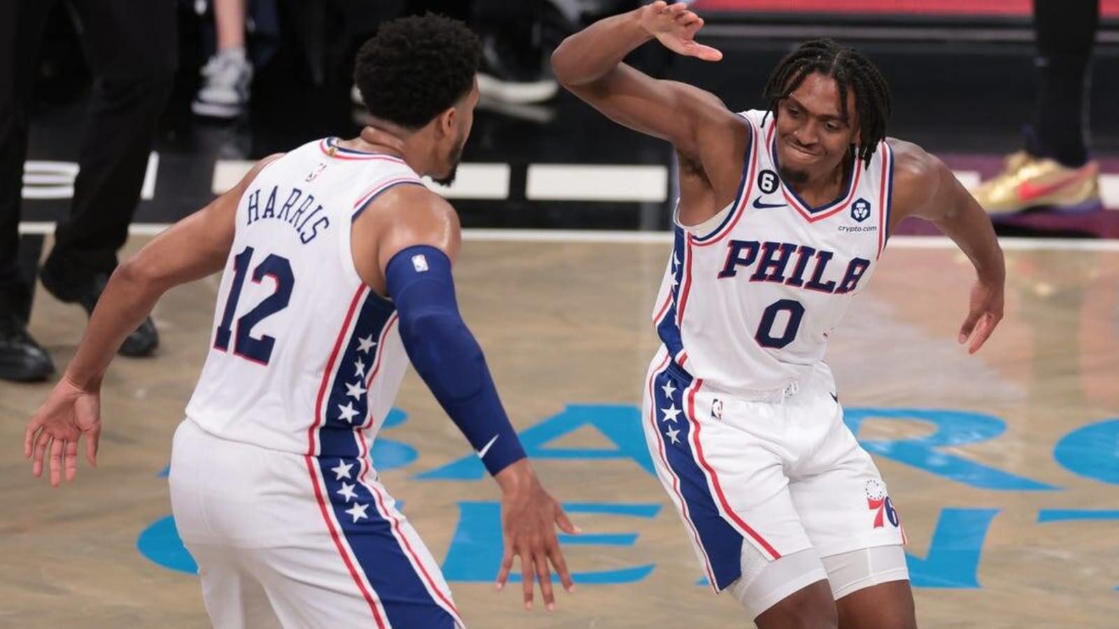 Tobias Harris fuels 76ers to sweep of Nets