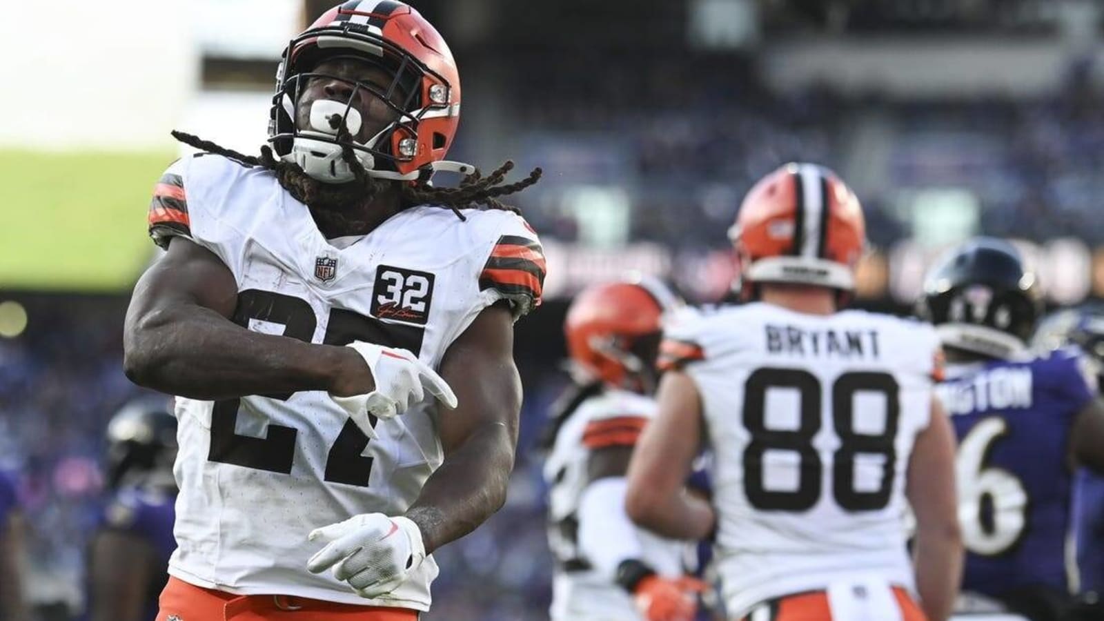 Browns rally from down 14 to shock Ravens