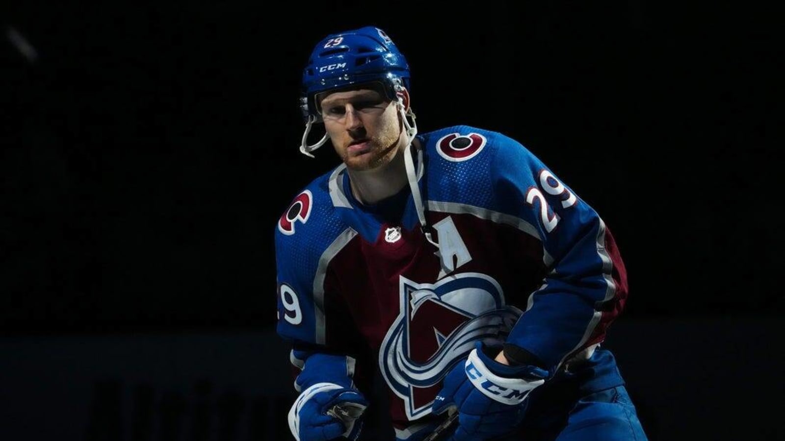 Avalanche knock off Blue Jackets in Finland