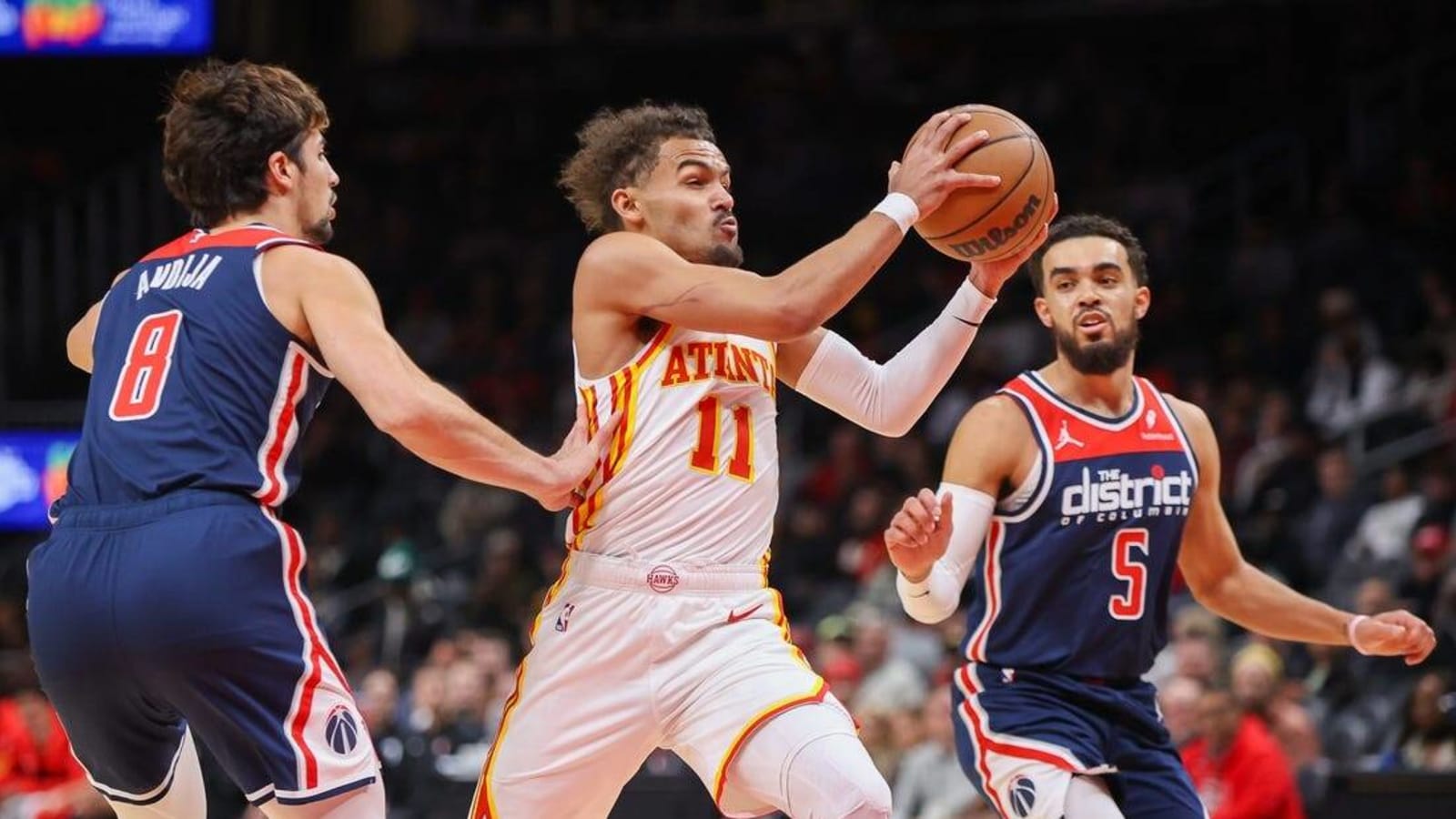 High-scoring Hawks roll to comfortable win over Wizards