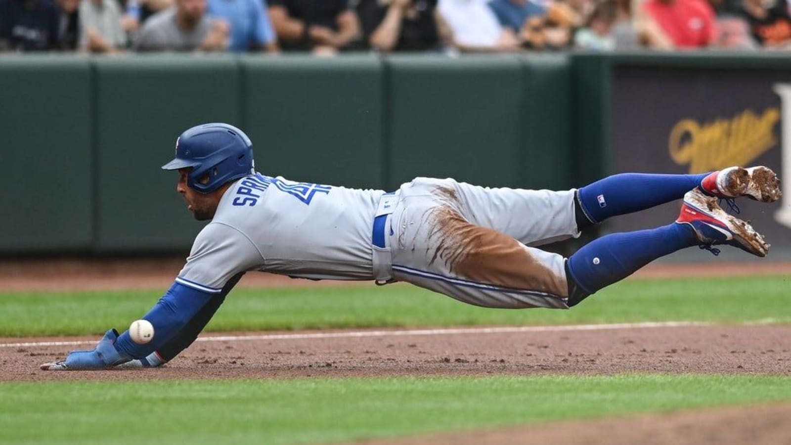 Blue Jays beat Orioles in Game 1 of twin bill